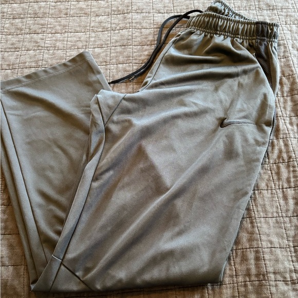 Nike Men's‎ Track Pants Medium - Picture 1 of 4